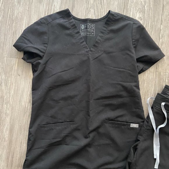 Black Figs Scrub Set - Picture 2 of 4